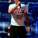 Paweł Kukiz śpiewa w Łodzi na koncercie Legendy Rocka