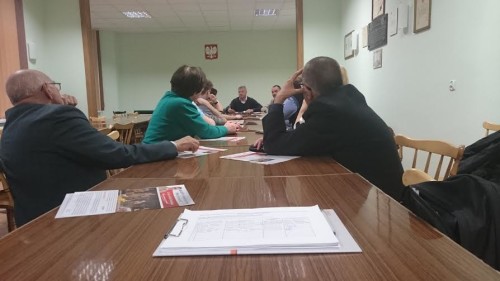 Spotkania z posłem kwiecień, 2016 rok w Chrzanowie z godłem w tle