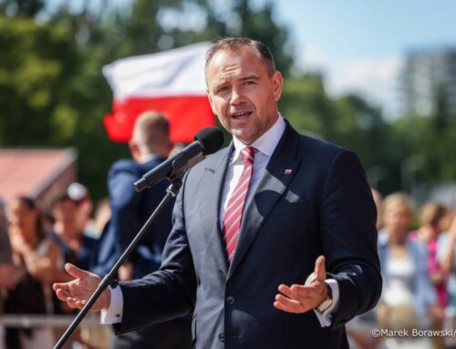 Prezydent Nawrocki: Atak na&nbsp;dziennikarzy to&nbsp;atak na&nbsp;demokrację