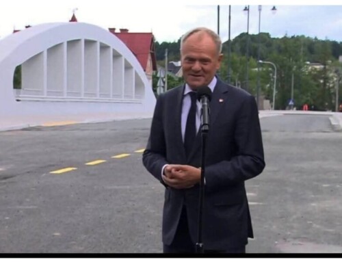 Most sukcesu czy&nbsp;most propagandy?