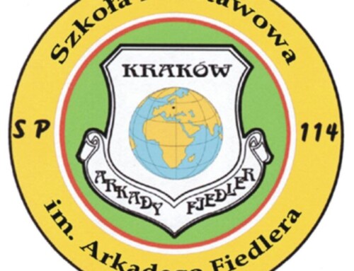 Szkoła jak forteca? Gdy&nbsp;zamiast dialogu pojawiają się paragrafy i&nbsp;mur milczenia ws. Amelki z&nbsp;Krakowa