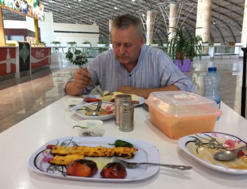 DAWAĆ CZY&nbsp;NIE&nbsp;DAWAĆ, NAPIWKI?