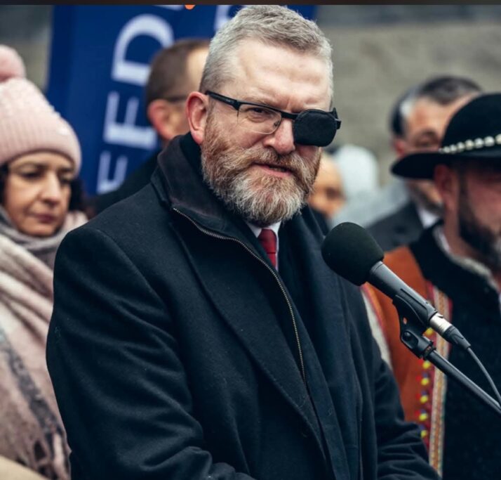 GRZEGORZ BRAUN, „RUSKA ONUCA”?