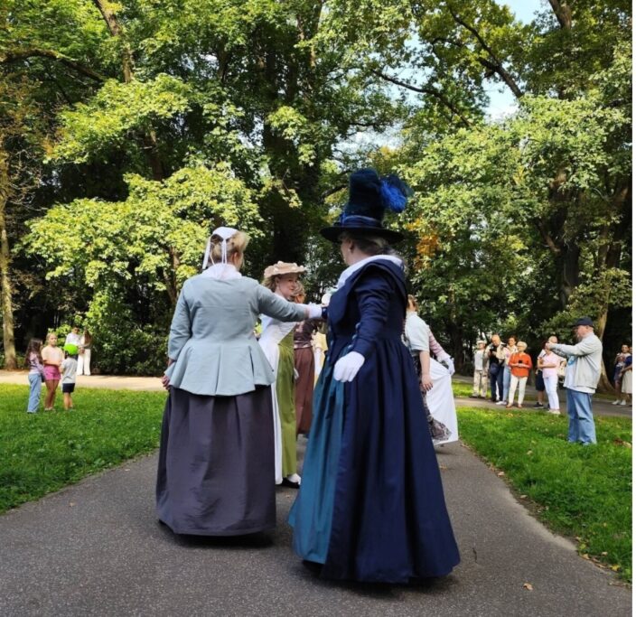 Park Sołacki w Poznaniu jak z dawnych powieści. Była to prawdziwa podróż w czasie