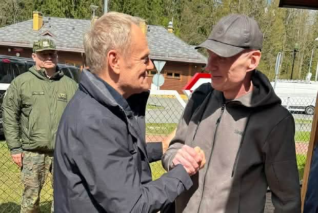 OBCIACH czyli, jak licytowano się w&nbsp;sprawie uwolnienia Poczobuta