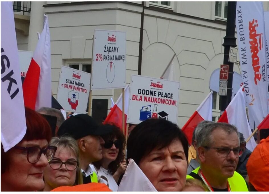 Akademicy walczą! Idzie nowe?