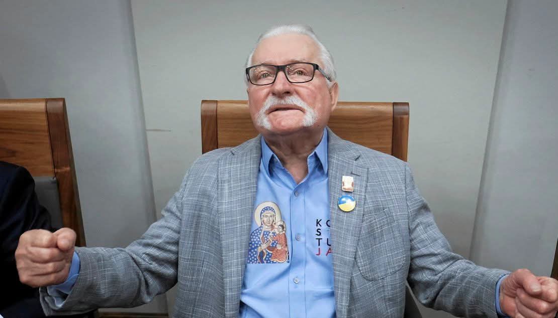 BOLEK NIE&nbsp;DONOSIŁ, BO&nbsp;NIE&nbsp;POTRAFIŁ PISAĆ?