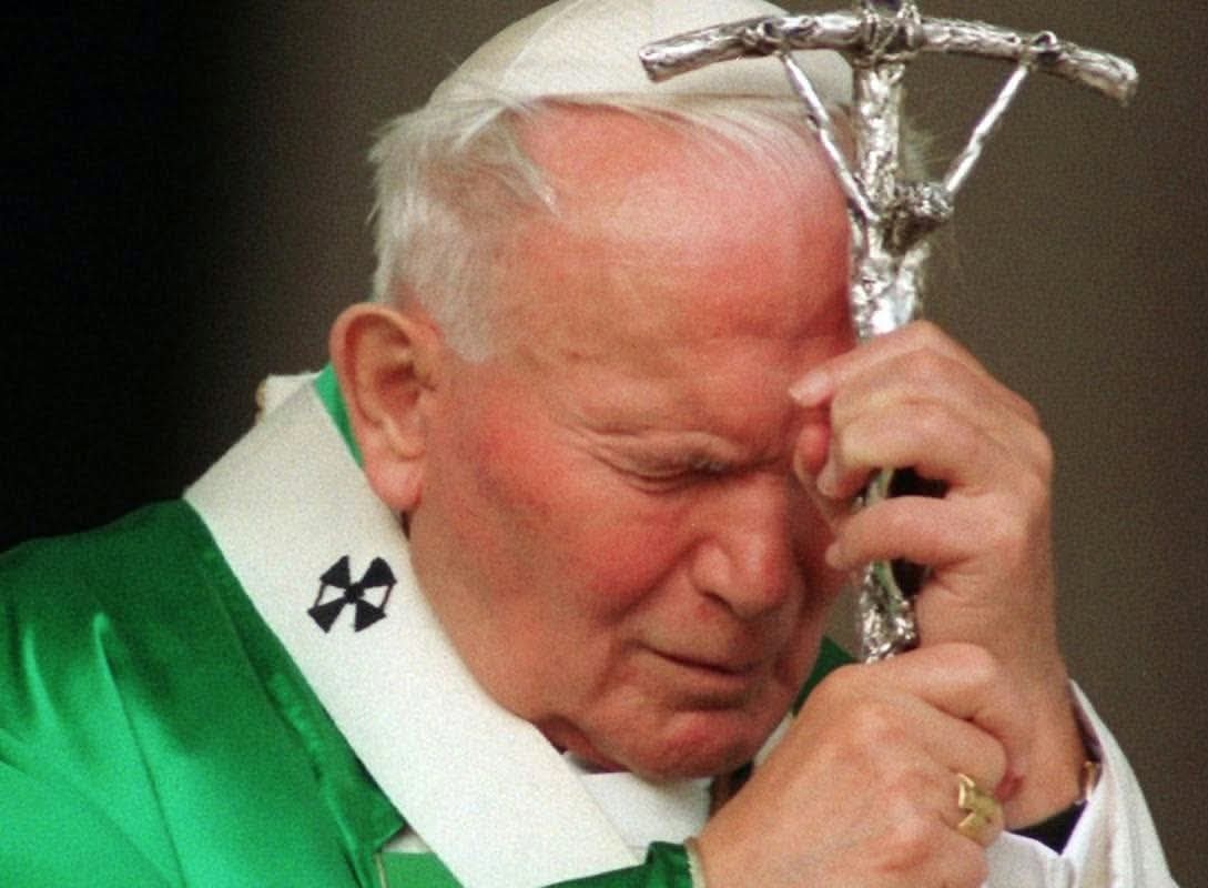 Jan Paweł II&nbsp;– papież, który&nbsp;nauczył nas miłości i&nbsp;nadziei